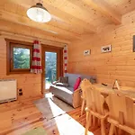 木屋 Domki Janosik - Janosik Komfort - Przytulny Domek Na Wylacznosc Na Ogrodzonej Dzialce, Akceptujemy Psy Łopuszna